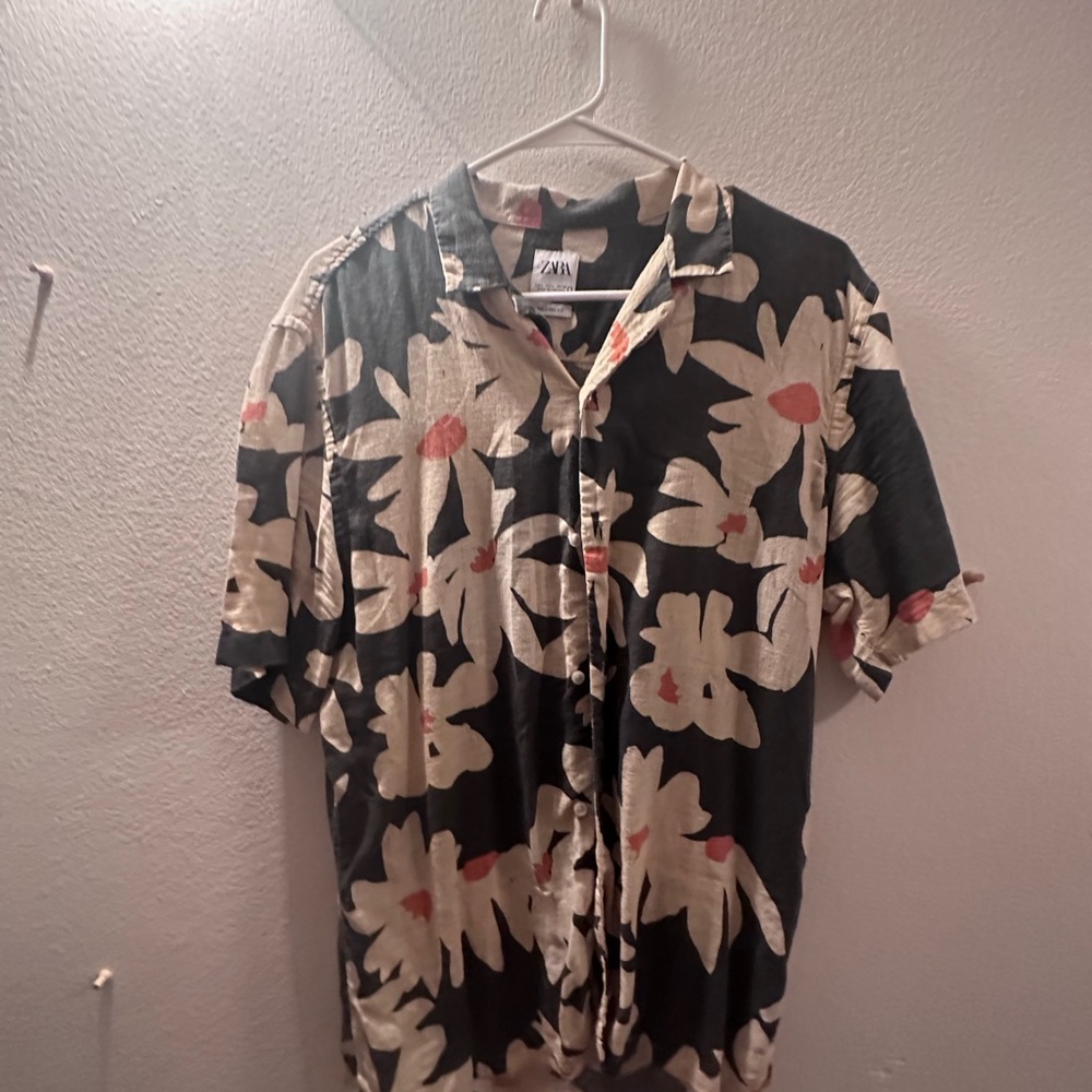 Men’s floral button up
